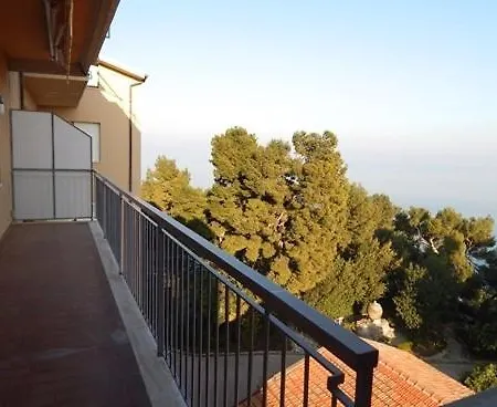 Lejlighed N13 Semiattico Con Meravigliosa Vista Mare *